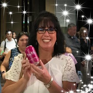 Meet your Posher, Terri